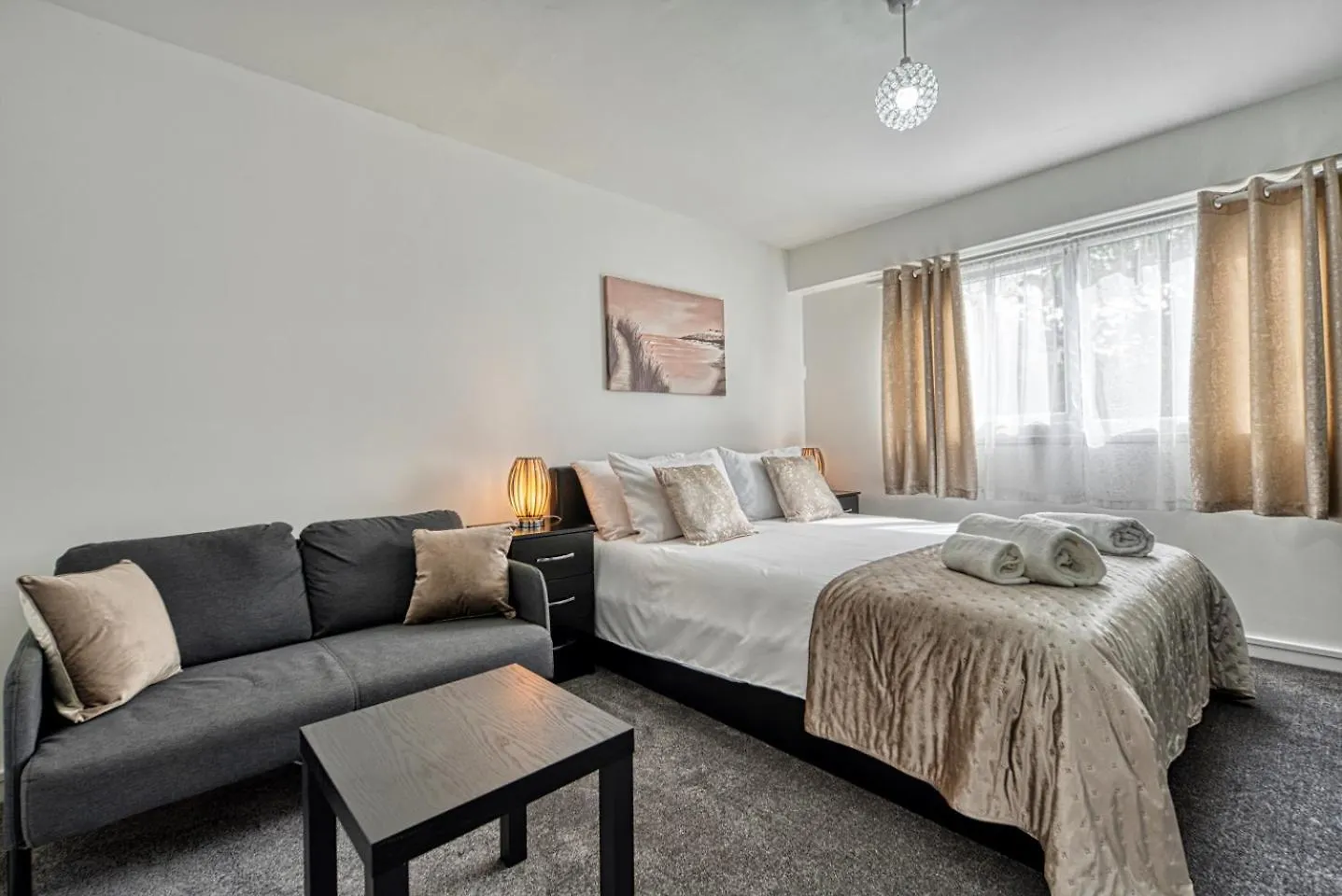 Central Nottingham 3 Bed House With Driveway United Kingdom
